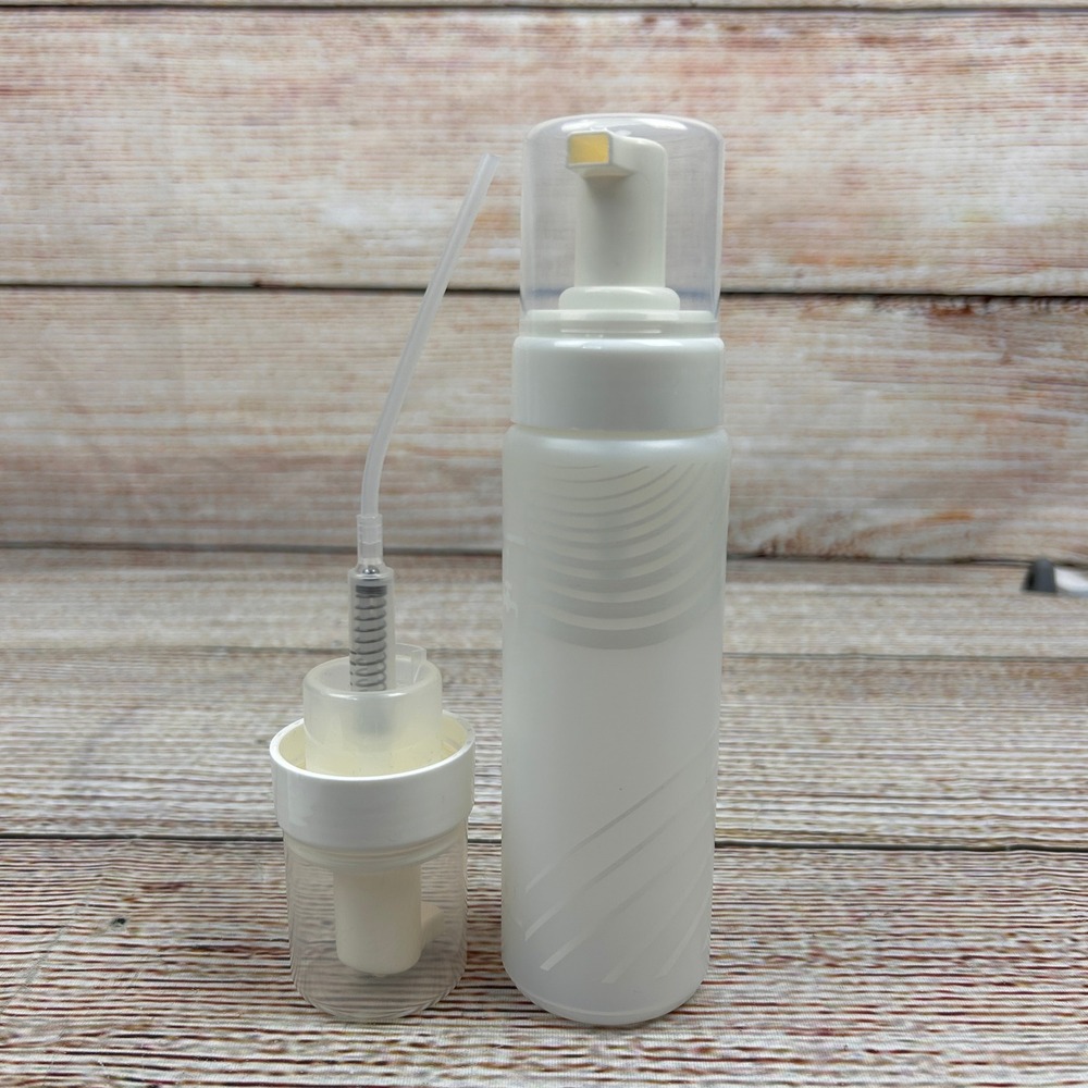 Pampered Chef The Suds Pump 2517 White Foaming Soap Dispenser